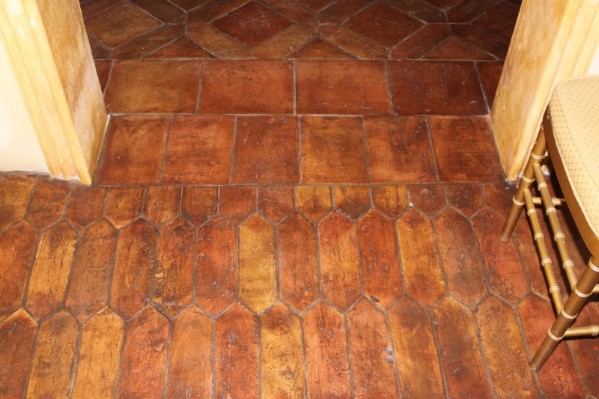 Antique Terra Cotta 4x12in picket.jpg